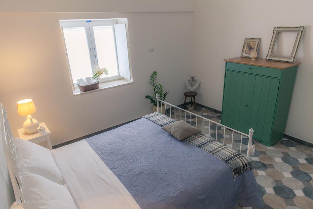 Marinella Suite Home Locorotondo Bilik gambar