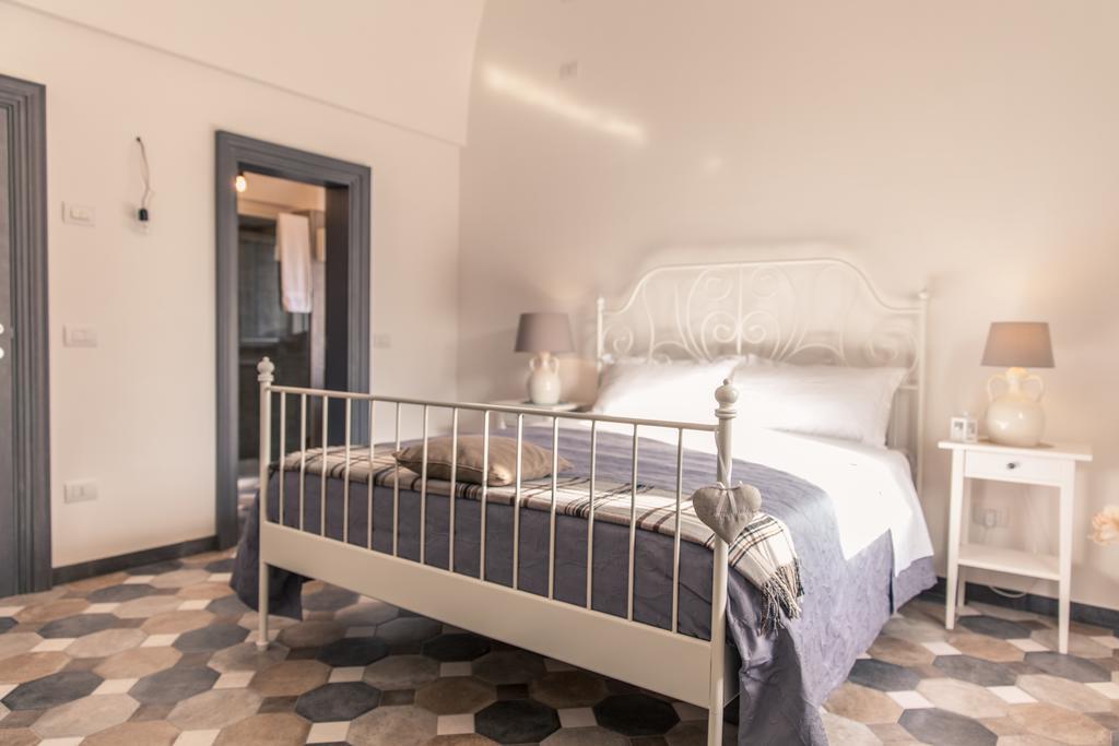 Marinella Suite Home Locorotondo Bilik gambar